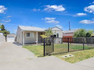 Front Unit- 4118 Shirley Ave